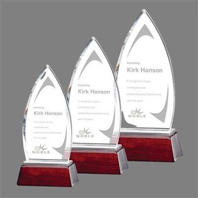 Augantys{0}}Liepsnos kristalų apdovanojimai